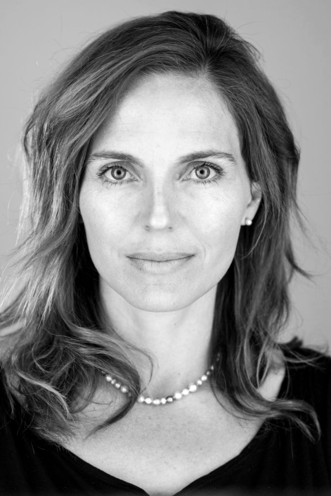 Tristan elizabeth in black and white